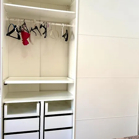 Roses Park Apartment