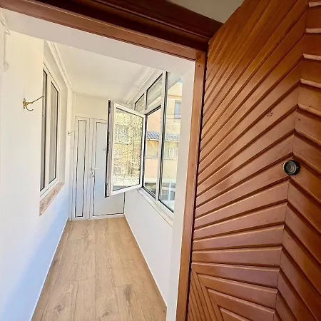 Roses Park Apartment